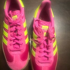 Adidas Women's Vibrant Pink and Neon Yellow Sneakers